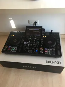 Pioneer XDJ-RX3, Pioneer XDJ-XZ, Pioneer OPUS-QUAD, Pioneer DDJ-FLX10, Pioneer DDJ-REV7, Pioneer CDJ-3000, Pioneer DJM-A9 ,Pioneer DJM-V10-LF,  Pioneer CDJ-2000NXS2, Pioneer DJM-900NXS2