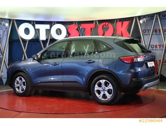 Ford Kuga 1.5 EcoBlue Style Image 2